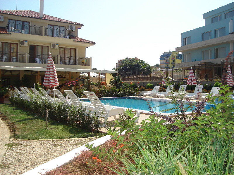 Family Hotel Muses โซโซโปล ภายนอก รูปภาพ